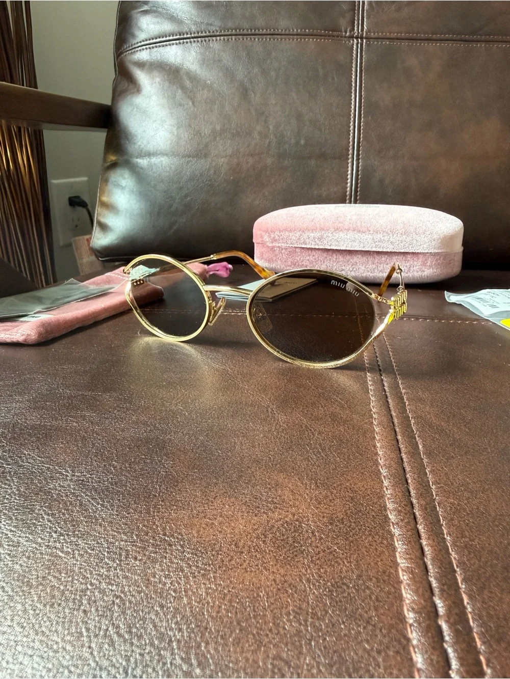 Miu Miu 52ys sunglasses - Picture 2 of 7
